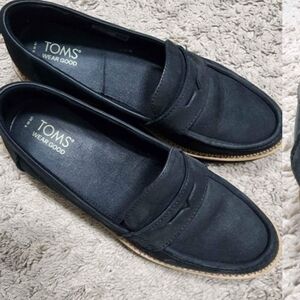 Toms Black leather loafer
